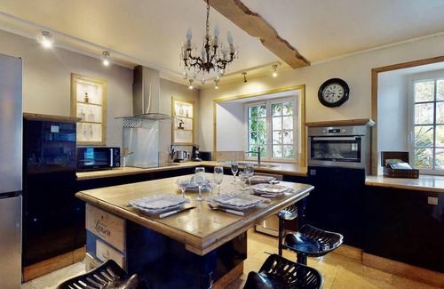 Tamerville Cabaña | Vivienda · Tamerville · 5 dormitorios · 9 camas · 4 baños