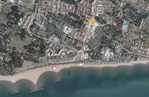 Vias Casa | Grande villa 2 min plage - plein centre