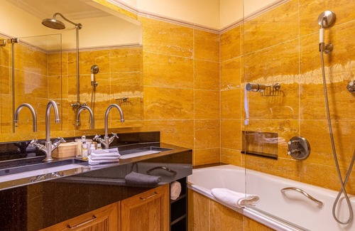 Karlovy Vary Hotel | Grandhotel Pupp