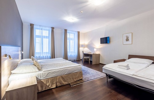 Ceske Budejovice Hotel | Grandhotel Zvon