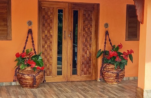 Aluminio Casa | Vrbo Property