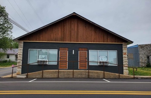 Jasper Apartamento | Grandma's Castle Downtown Jasper, AR