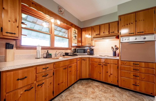 Indianapolis Casa | Grandma's House - Classic Indy Charm
