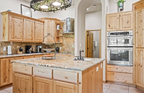 Overgaard Cabina | Grandma TJ's Mountain Getaway