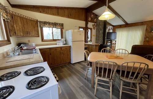 Montreal Casa | Grandpa Jim's Cabin - Close to The Gile Flowage/On ATV Route
