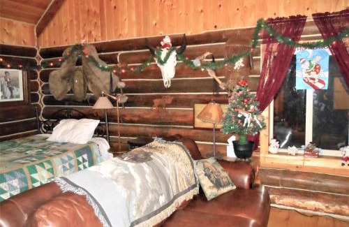 Gardiner Casa | Grandpa's Cabin