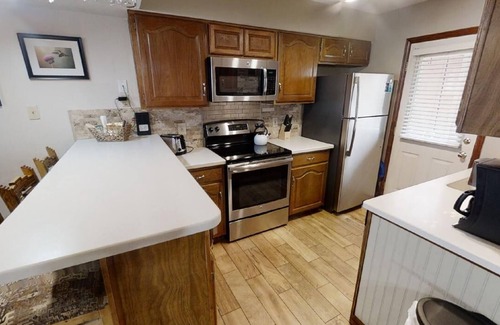 Taos Ski Valley Casa | Grandview 4 - In Town - Beautifully Furnished - Free WiFi - Cable - Washer/Dryer