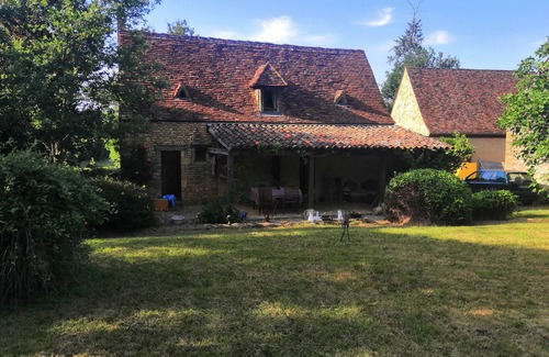 Coux-et-Bigaroque-Mouzens Casa | Grange et Gîte au Calme Avec Terrasses et Piscine, Idéal Pour Séjour Familial