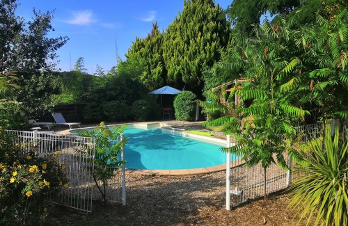 Coux-et-Bigaroque-Mouzens Casa | Grange et Gîte au Calme Avec Terrasses et Piscine, Idéal Pour Séjour Familial