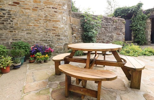 Carleton Cabaña | Grange House, CARLETON-IN-CRAVEN