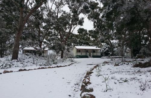Thorndale Cama Y Desayuno | Granite Gardens Cottages & Lake Retreat