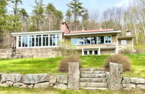 North Conway Casa | Granite House - Hot Tub, Hammock Alley, Slack Line