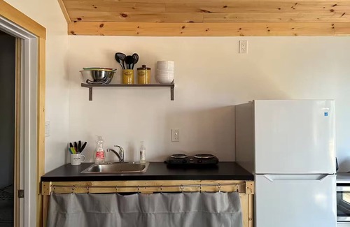 Northern Ontario Cabina | Granite Lake 3 Bedroom Cabin