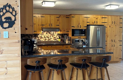 Temagami Chalet De Esquí | Granite Lake Chalet - waterfront Temagami/Hot Tub