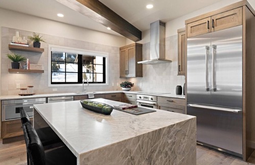 Tamarack Resort Condominio | Captivating 5 BR Condo|Amazing views of Snowfront