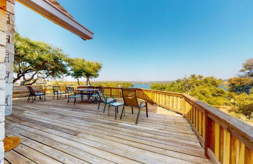 Buchanan Dam Casa | Granite Peak Vista - Inks Lake