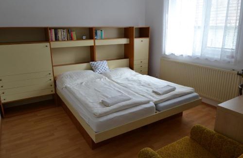 Svaty Jur Casa | Granny's