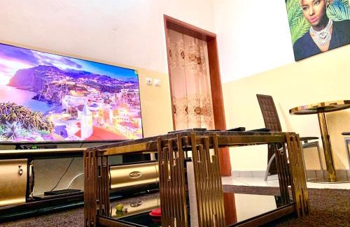 Yaounde Apartamento | Grant Lexus Apartment Mimboman