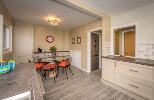 Eastbourne Seafront Casa | Granville Heights - welcoming 3-bed family home