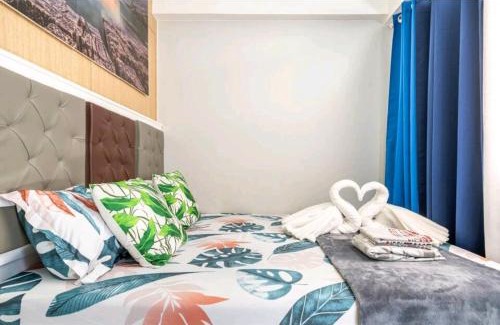 Santo Cristo Apartamento | Grass Residences SM North Edsa and Trinoma