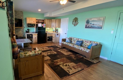 Lapeer Apartamento | Grateful Suite Lake Front Retreat