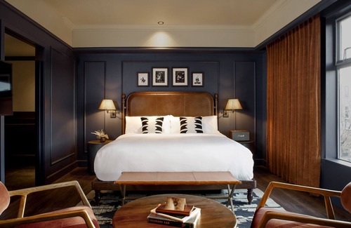 Highland Hotel | Life House, Lower Highlands