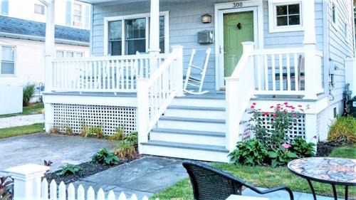 Cape May Casa | Gray Cottage On Windsor