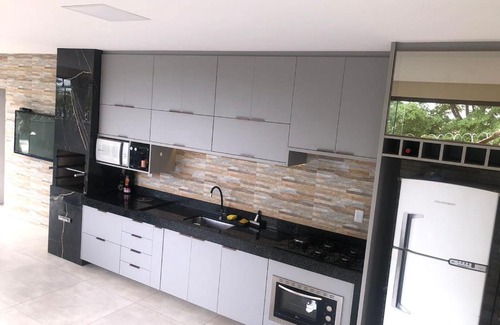 Aruana Park Casa | Gray House