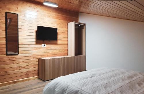 Voineasa Cabina | Gray River Resort