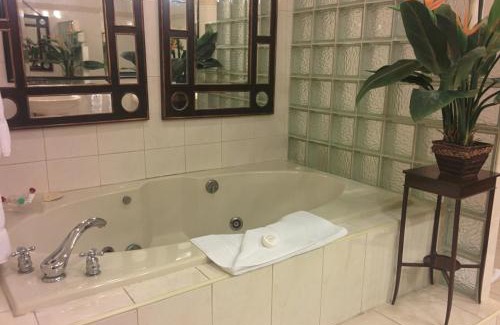 Downtown Nassau Hotel | Graycliff Hotel