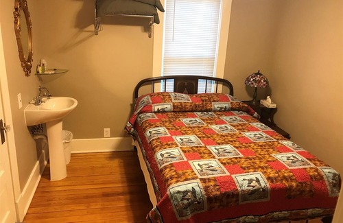 Fairbury Cama Y Desayuno | Grayhouse Inn - Room #6