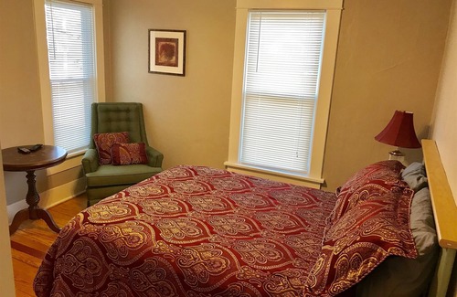 Fairbury Cama Y Desayuno | Grayhouse Inn - Room #7