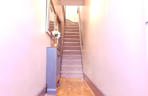 West Thurrock Casa | Grays Rest Over, with free parking