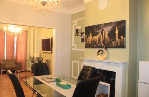 West Thurrock Casa | Grays Rest Over, with free parking
