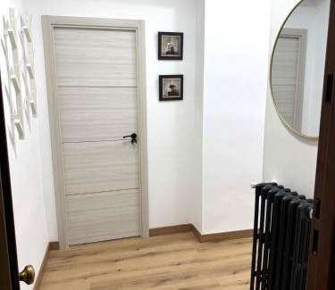 Figares Apartamento | GRAZARIEs 1 -Piso Céntrico Granada-