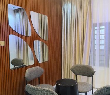 Enugu Apartamento | Grazioli 2Bedroom Apartment 'Florence'