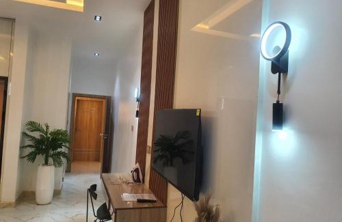 Enugu Apartamento | Grazioli 2Bedroom Apartment 'Milan'