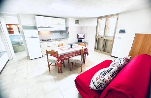 La Muddizza Apartamento | Grazioso appartamento in villetta bianca