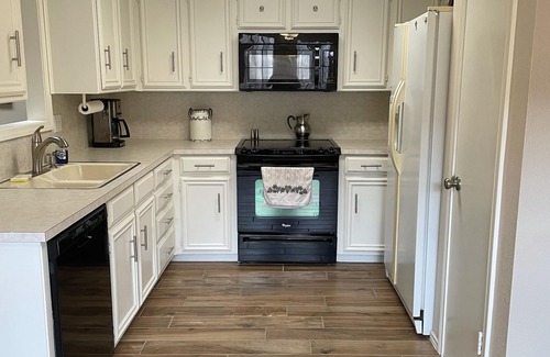 North by Northwest Casa | Great 2 bed/2 bath Townhome