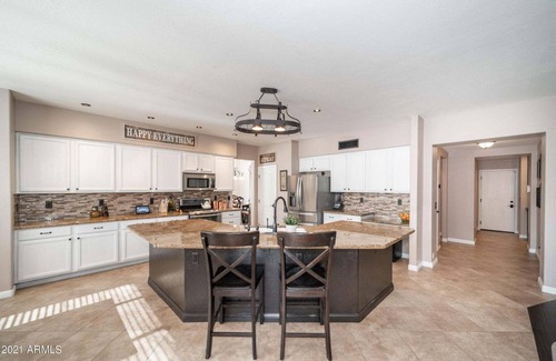 Desert Ridge Casa | GREAT 4-Bedroom HOME with POOL - PRIME location in Desert Ridge - PET Friendly