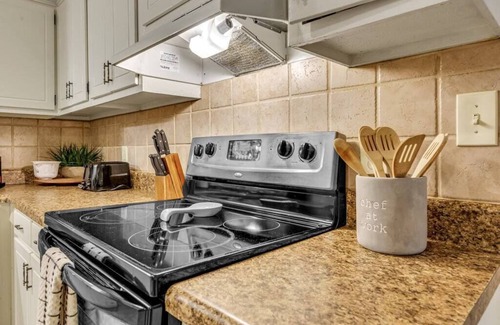 Winston - Salem Casa | Great 4 Long Stays! 4 Miles From Hosp & Shopping!