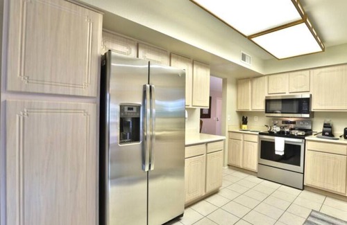 Sun City West Casa | Great 55+ Community Come relax and play!