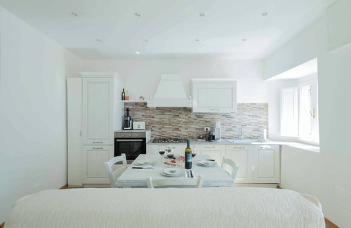 San Lorenzo a Merse Apartamento | Great apartment for Valentine's Day, near petriolo spa