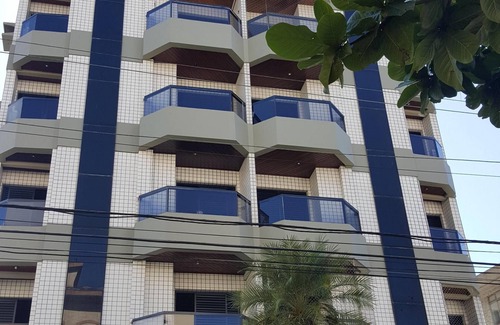Jardim Sao Miguel Apartamento | Gran apartamento a 500 metros de la playa con 2 suites. Piscina y barbacoa.
