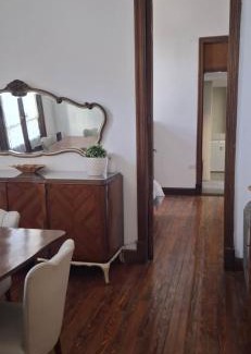 San Telmo Apartamento | Great apartment in San Telmo - Warm and spacious.