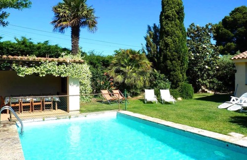 Begur Casa | Gran Casa Económica Piscina Privada Begur.
