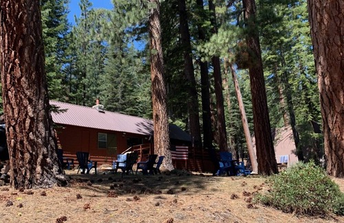 Huntington Lake Cabina | Great cabin walking distance to Huntington Lake