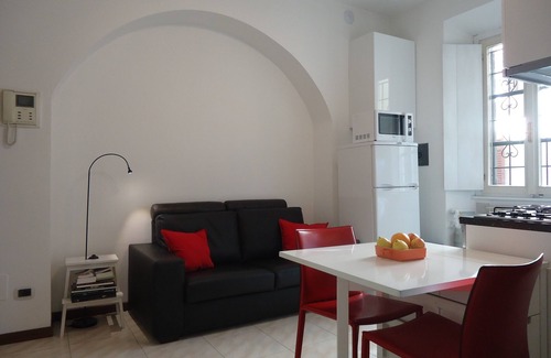 Tricolore Apartamento | ELEGANTE APARTAMENTO EN EL CENTRO DE MILAN, Romántico, Perfectamente Amueblado