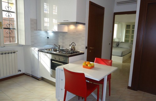 Tricolore Apartamento | ELEGANTE APARTAMENTO EN EL CENTRO DE MILAN, Romántico, Perfectamente Amueblado