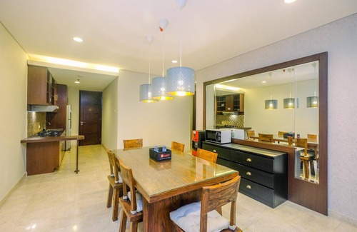 Karet Apartamento | Great Choice and Spacious 3BR at The Empyreal Apartment